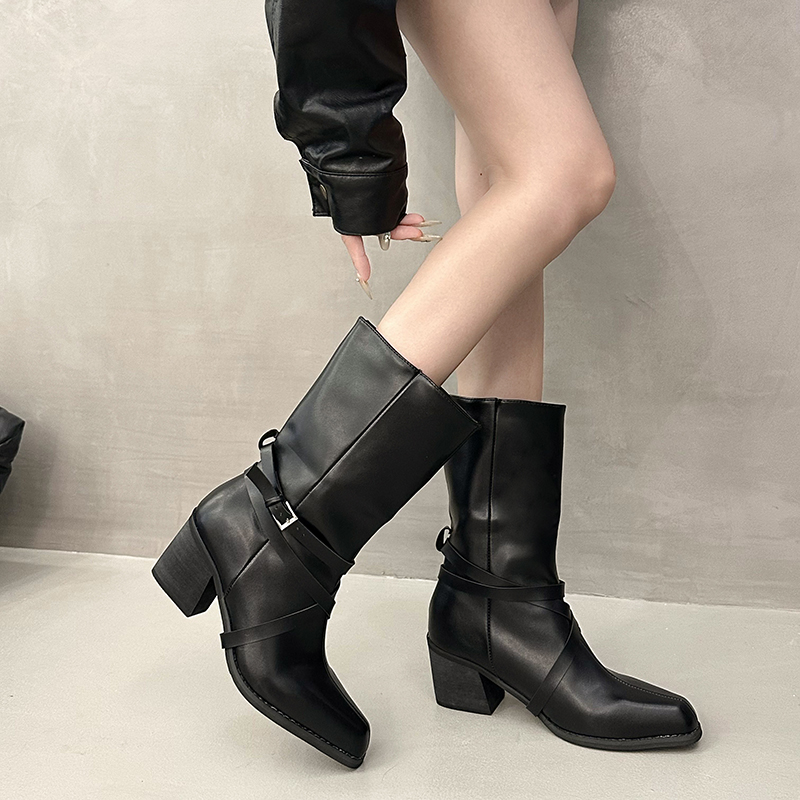 Neue Damen-Stiefel mit Quadrat – Crossfit Lady Bewertung und Preis